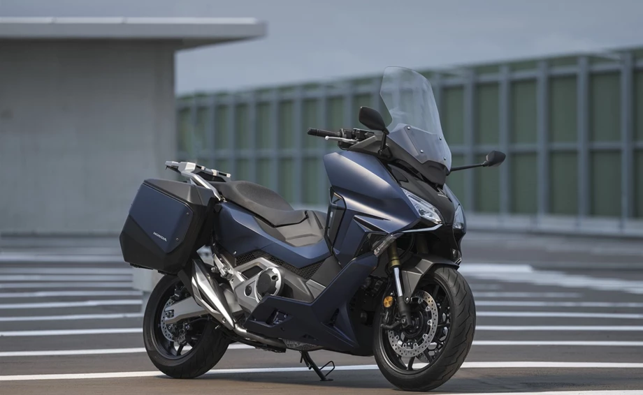 Honda Forza 750 Bild 12: Honda Forza 750
