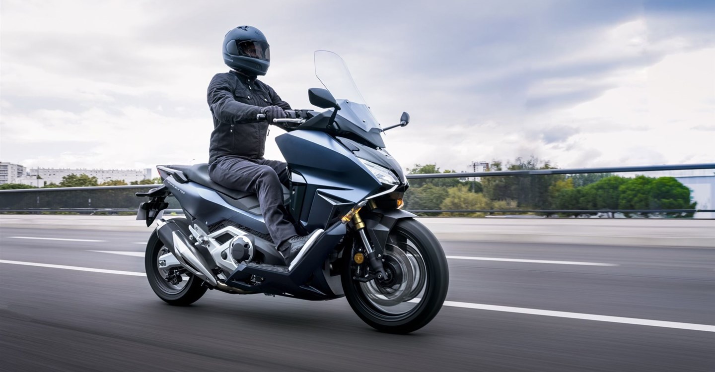 Honda Forza 750