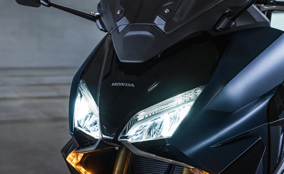 Honda Forza 750 Bild 22: Honda Forza 750