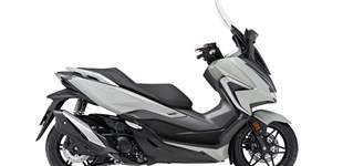 Honda Forza 350 2021 vs BMW C 400 X 2025
