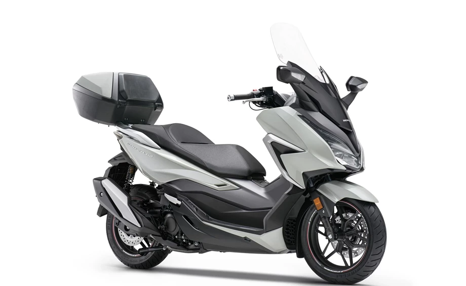 Honda Forza 350 Bild 7: Honda Forza 350