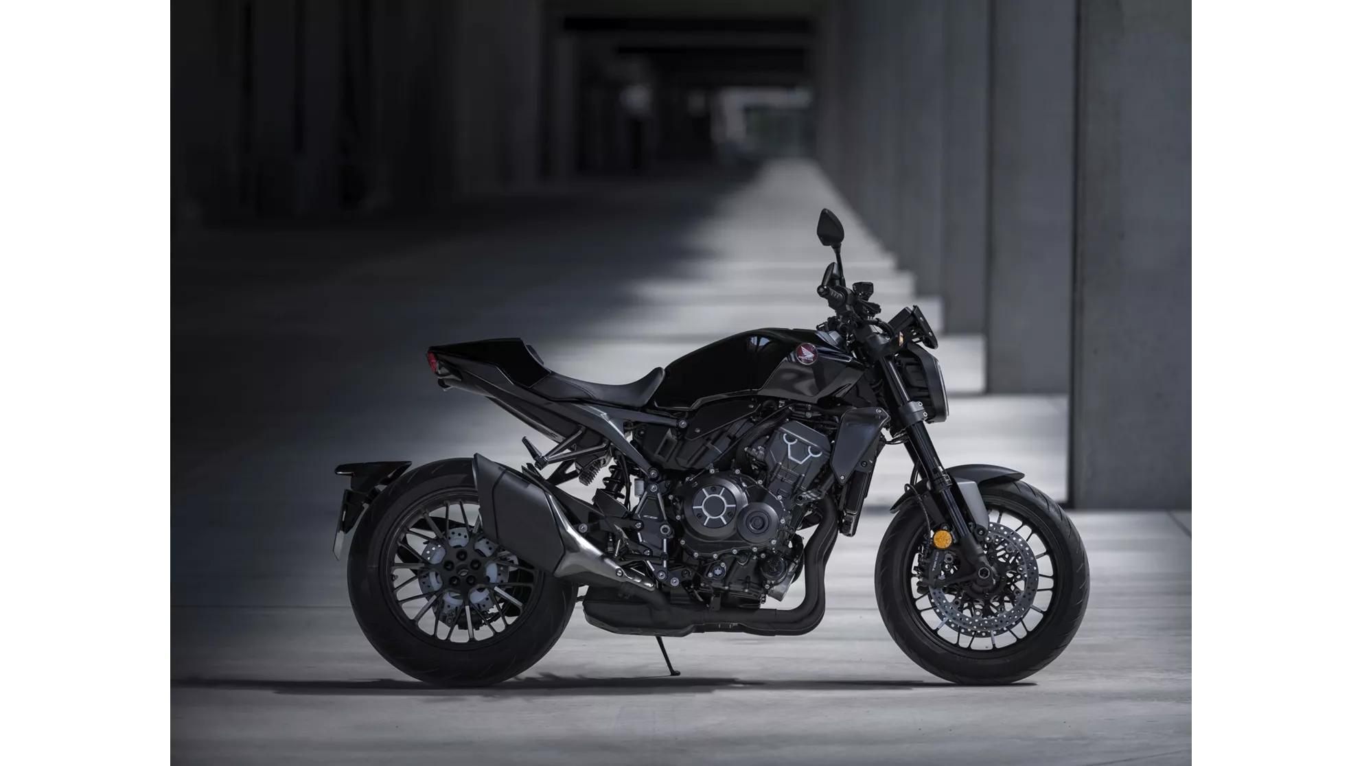 Honda CB1000R Black Edition - Image 1 Honda CB1000R Black Edition - Image 1