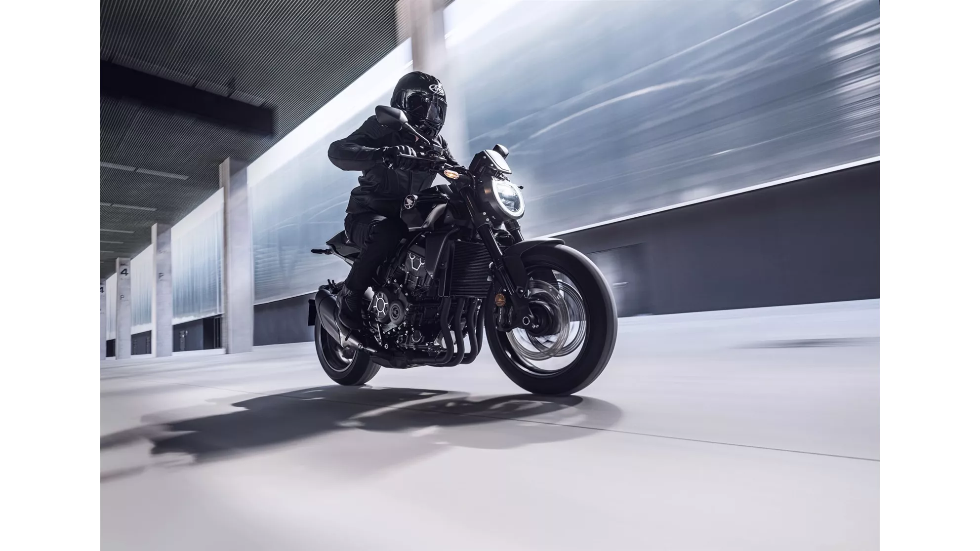 Honda CB1000R Black Edition - Image 2 Honda CB1000R Black Edition - Image 2