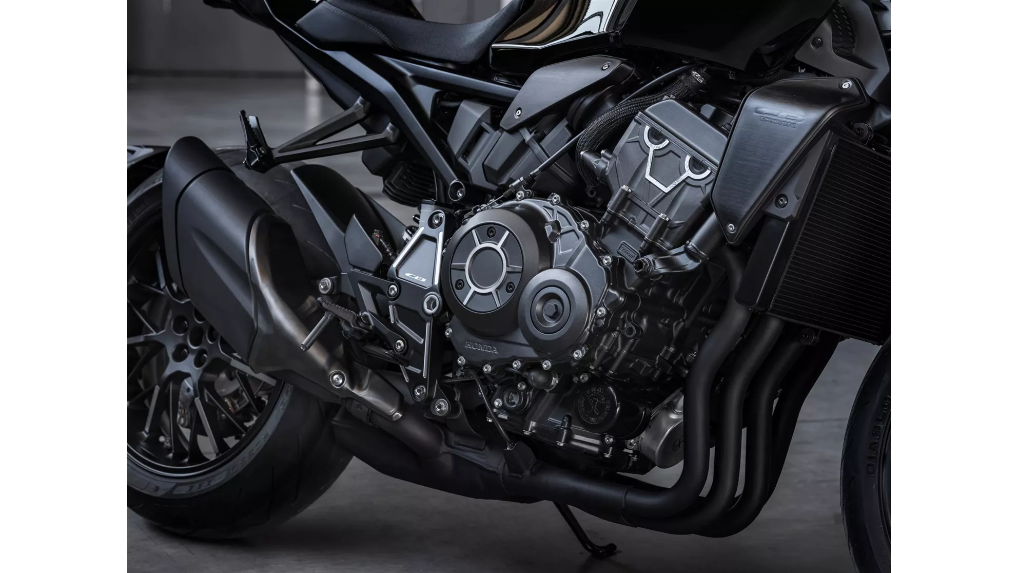 Honda CB1000R Black Edition - Image 13 Honda CB1000R Black Edition - Image 13