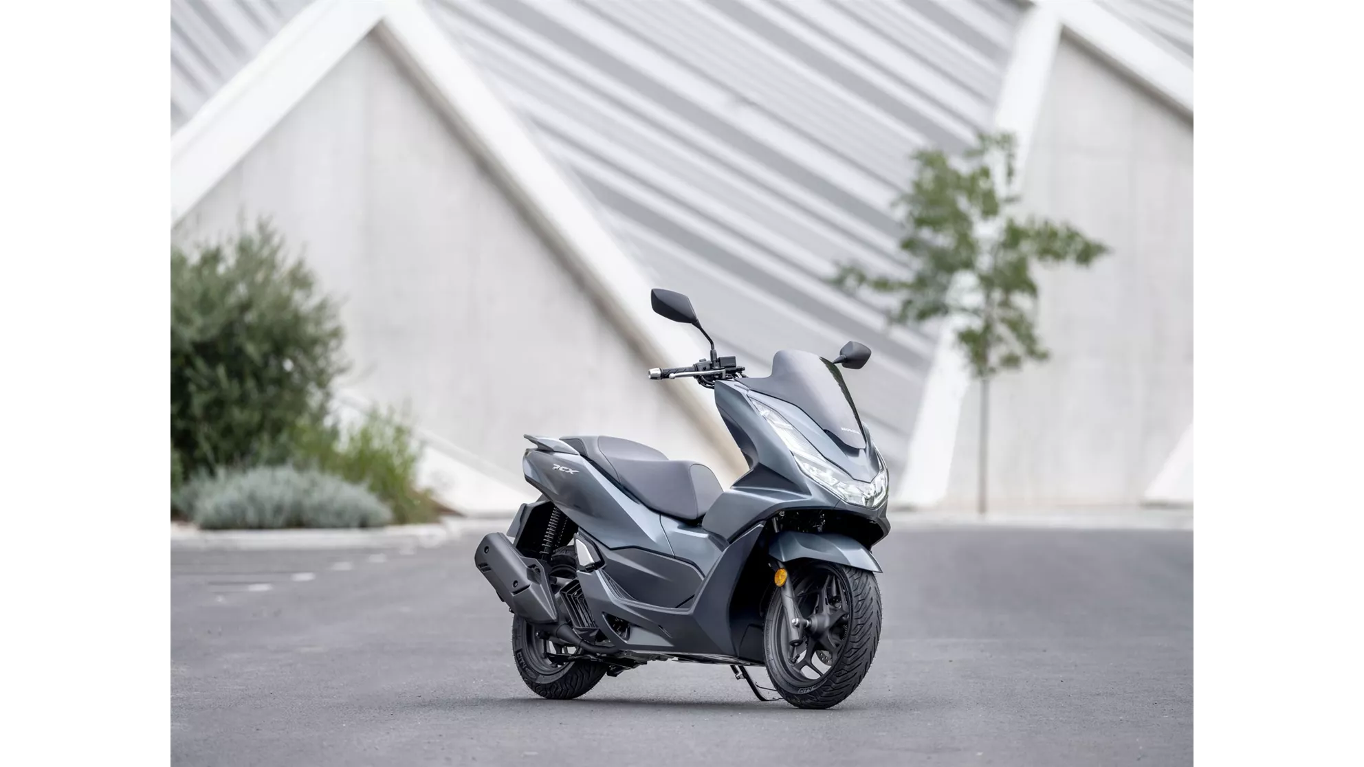 Honda PCX125 - Image 1 Honda PCX125 - Image 1