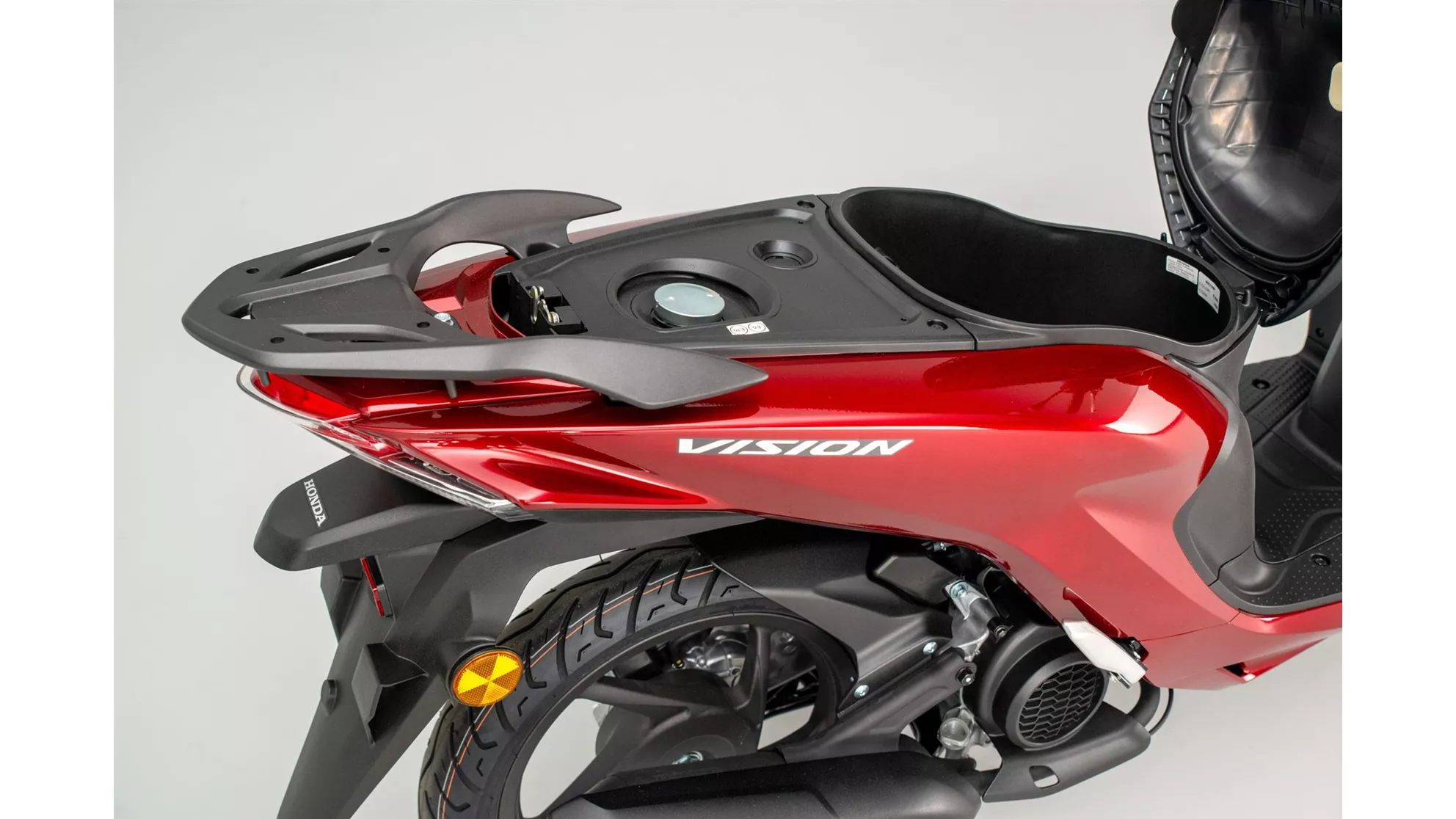 Honda NSC Vision 110 - Image 19 Honda NSC Vision 110 - Image 19