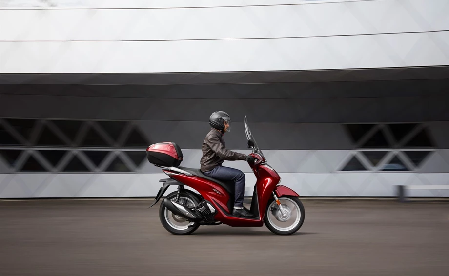 Honda SH150i Bild 2: Honda SH150i