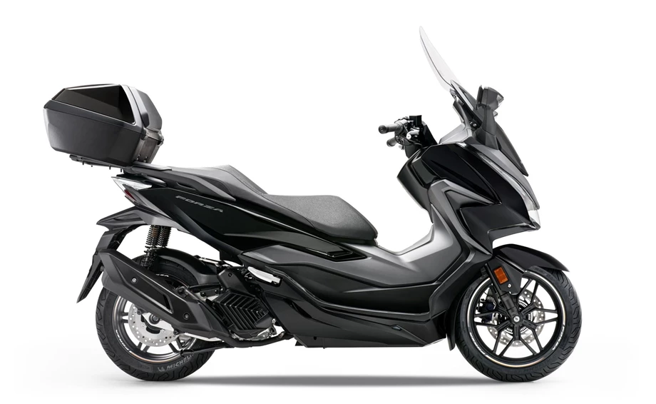Honda Forza 125 Bild 28: Honda Forza 125