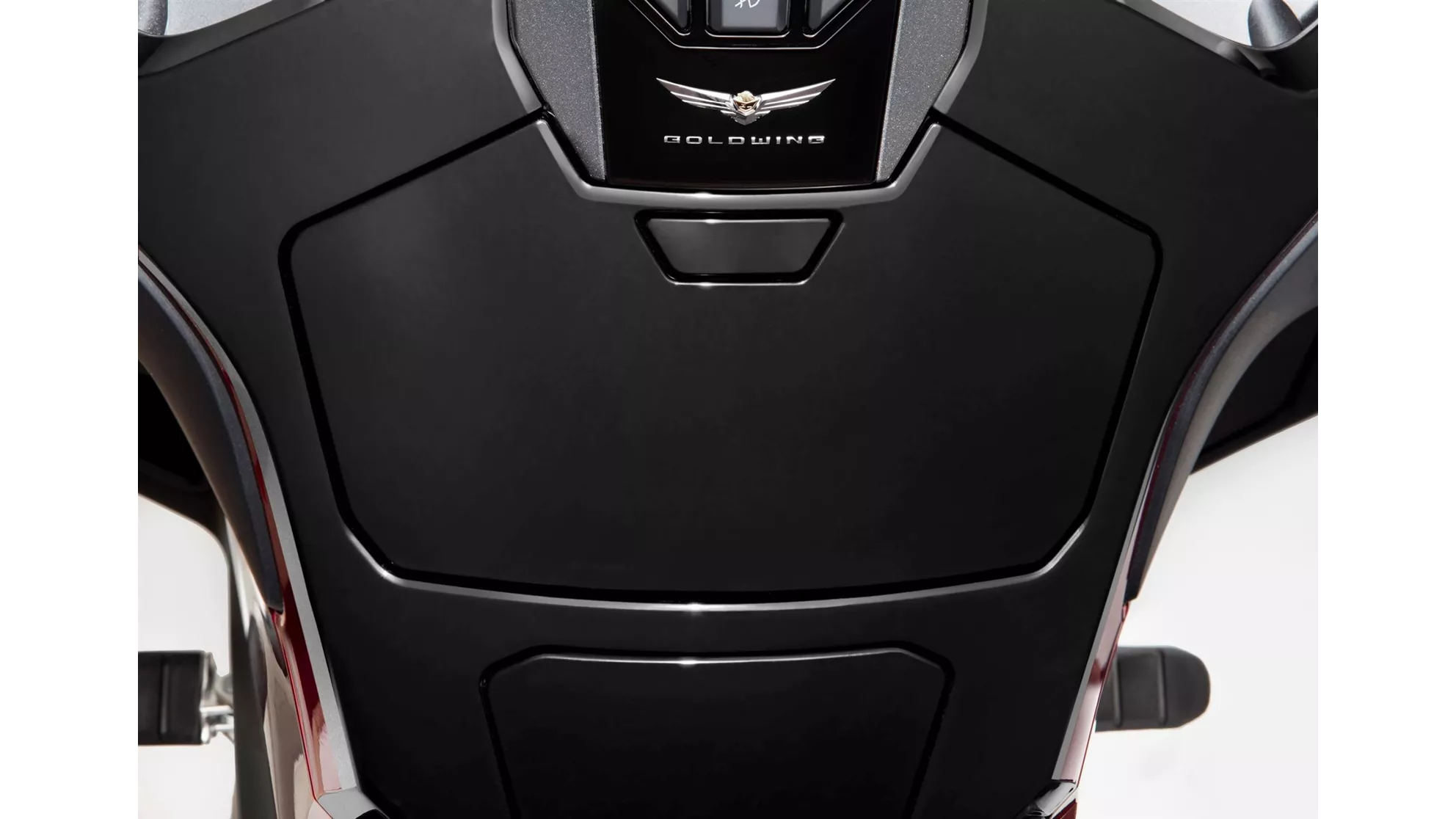 Honda GL 1800 Goldwing Tour - Image 5 Honda GL 1800 Goldwing Tour - Image 5