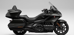 Can-Am Spyder RT Limited 2024 vs Honda GL 1800 Goldwing Tour 2021