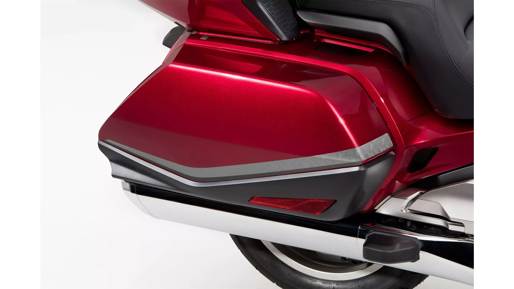 Honda GL 1800 Goldwing Tour - Image 14 Honda GL 1800 Goldwing Tour - Image 14