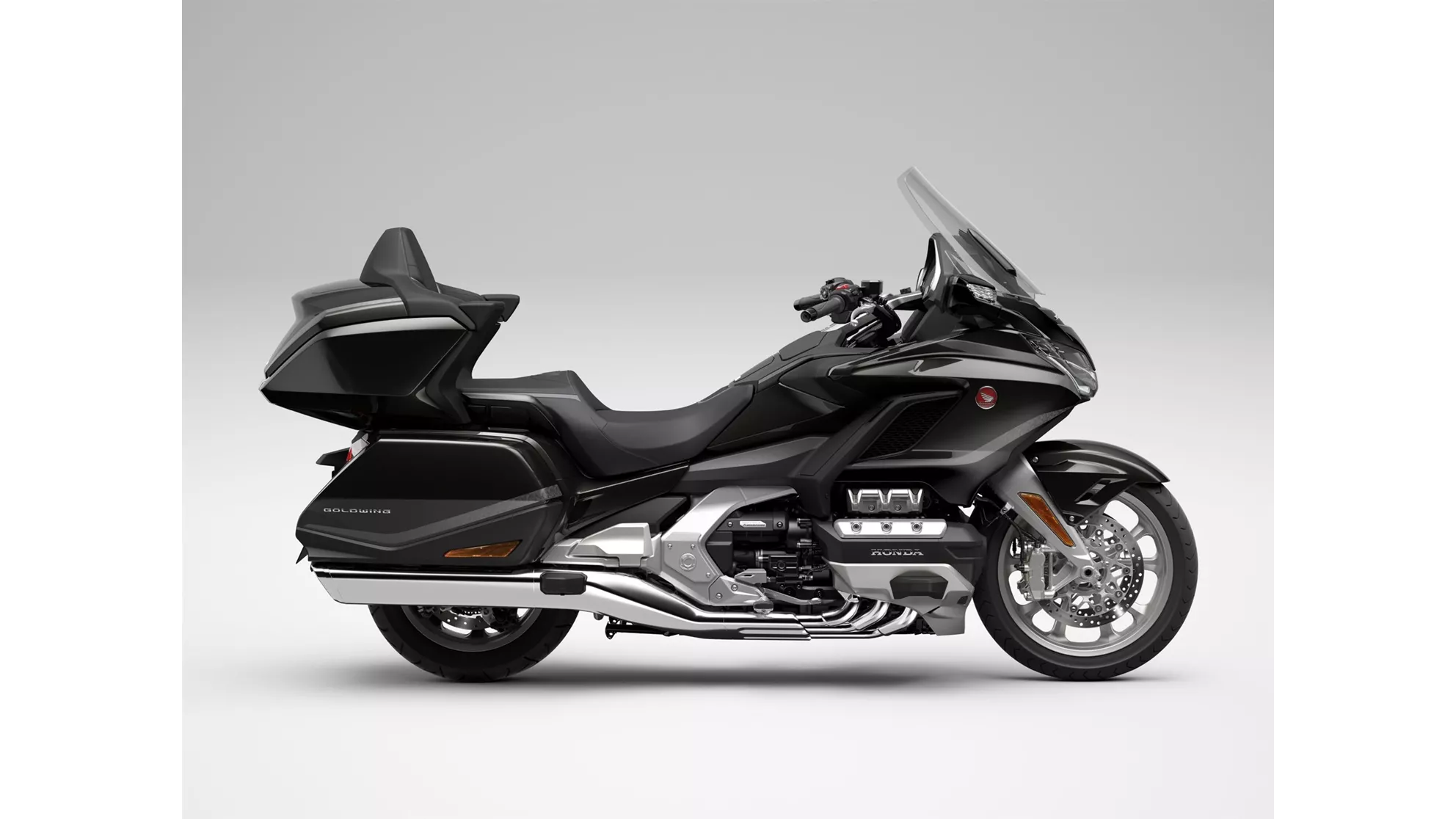 Honda GL 1800 Goldwing Tour - Image 24 Honda GL 1800 Goldwing Tour - Image 24