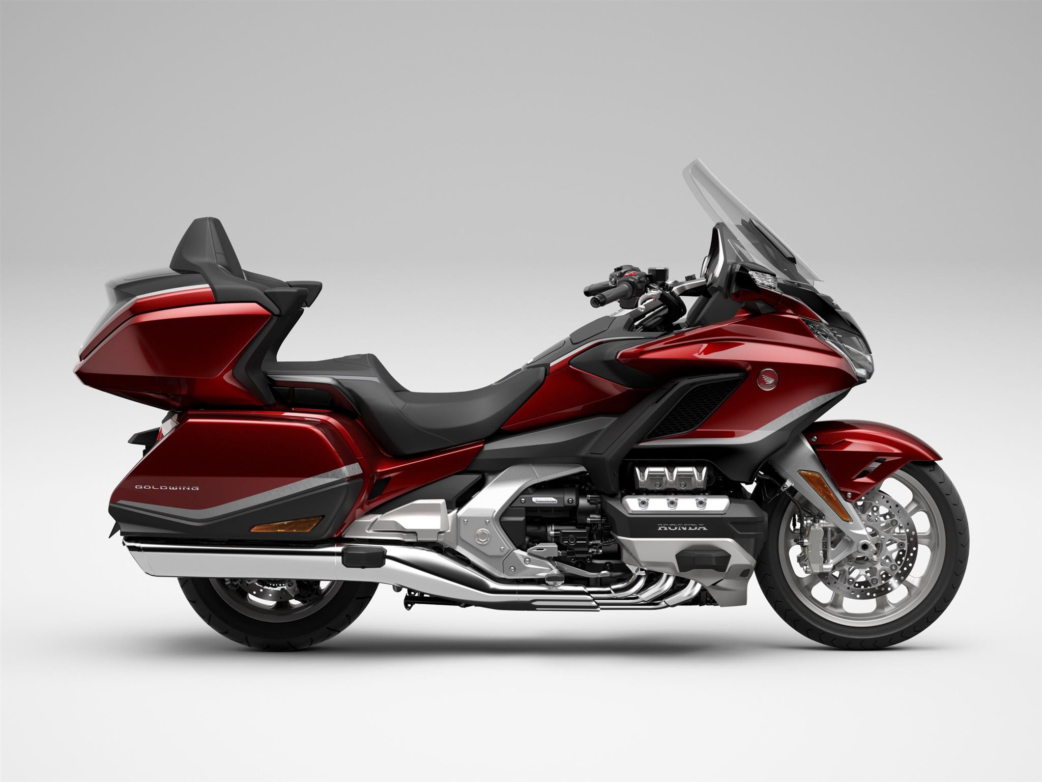 Motorrad Vergleich Honda Gl 1800 Goldwing Tour Dct 2021 Vs Bmw K 1600 Gtl 2020