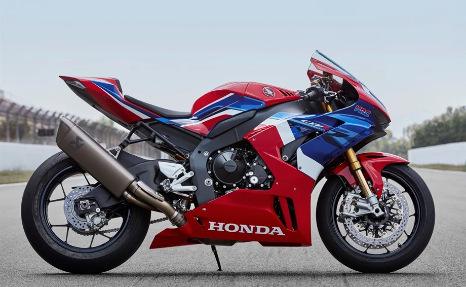 Honda CBR1000RR-R Fireblade SP Bild 4: Honda CBR1000RR-R Fireblade SP