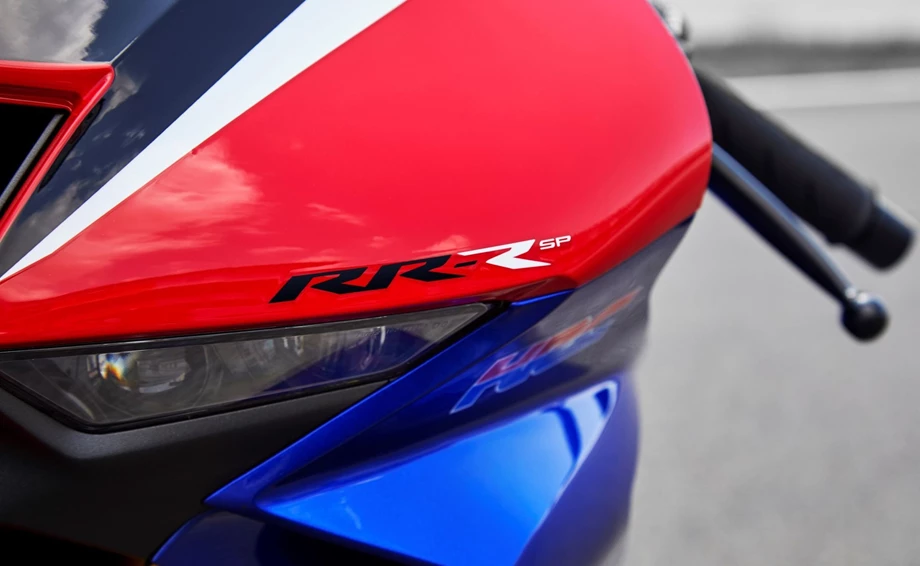 Honda CBR1000RR-R Fireblade SP Bild 6: Honda CBR1000RR-R Fireblade SP