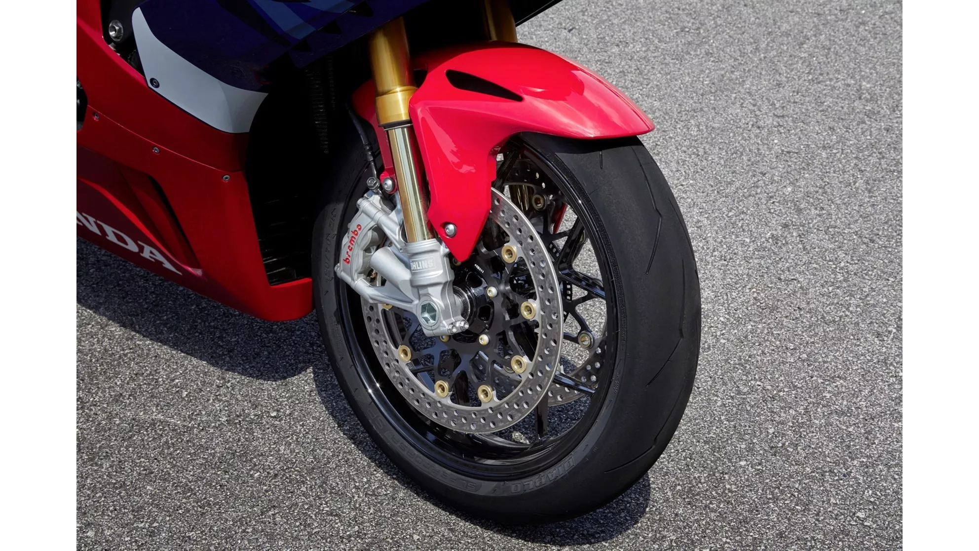 Honda CBR1000RR-R Fireblade SP - Image 23 Honda CBR1000RR-R Fireblade SP - Image 23