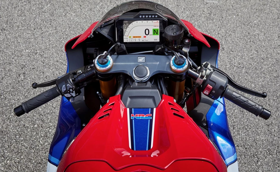 Honda CBR1000RR-R Fireblade SP Bild 26: Honda CBR1000RR-R Fireblade SP