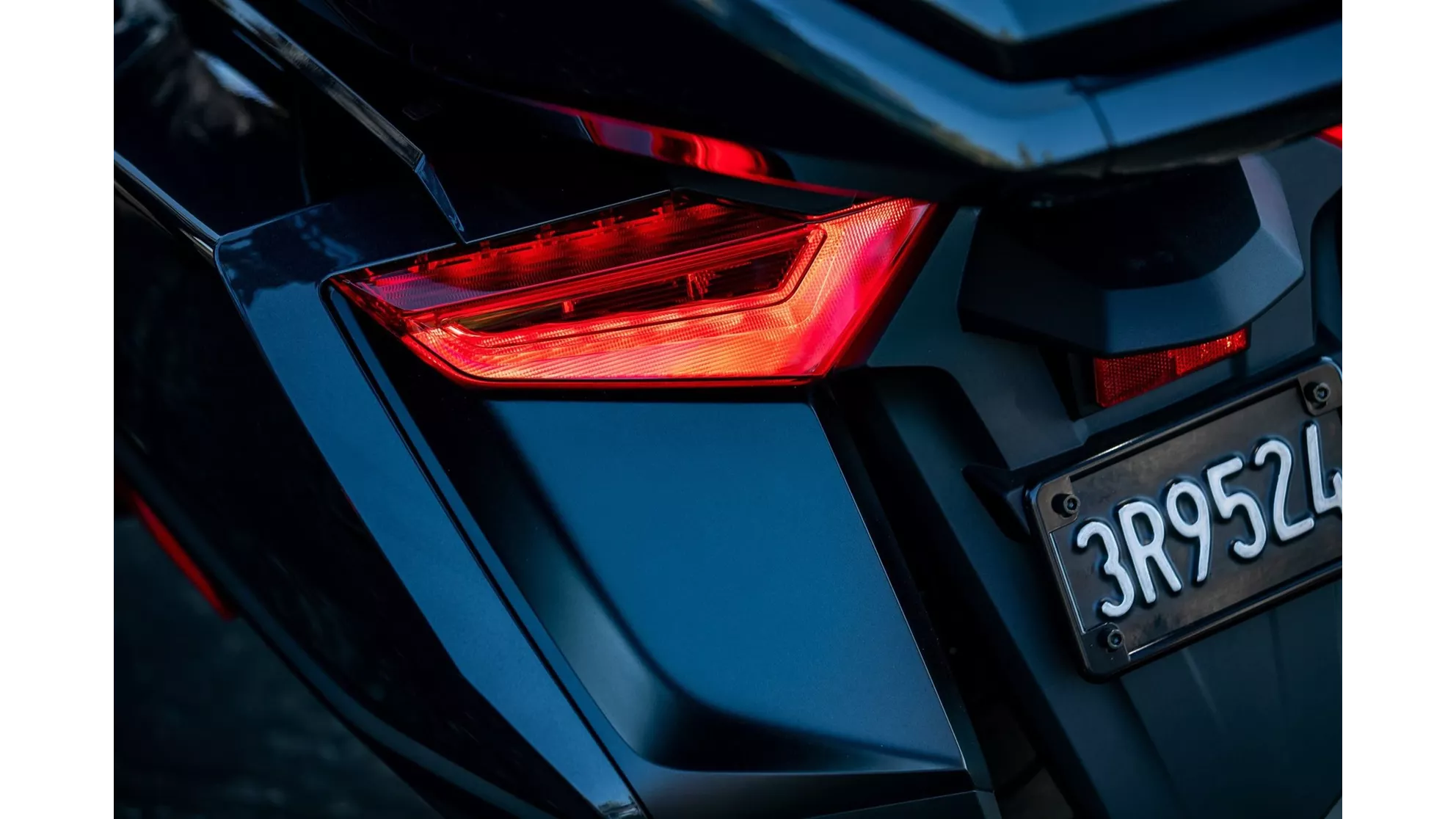 Honda GL 1800 Goldwing DCT - Image 13 Honda GL 1800 Goldwing DCT - Image 13