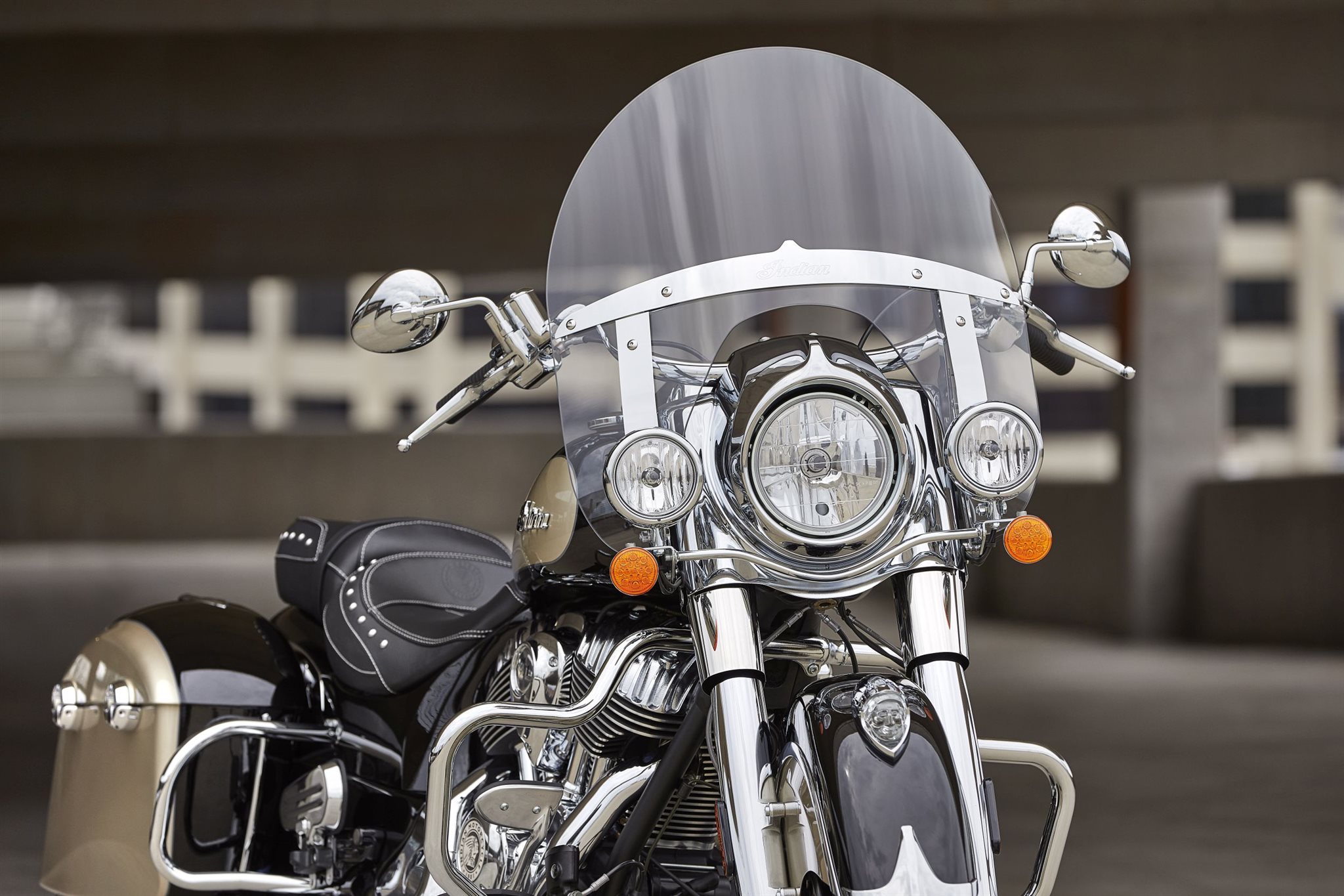 Motorrad Vergleich Indian Springfield 2021 Vs Harley Davidson Road King Classic Flhrc 2020