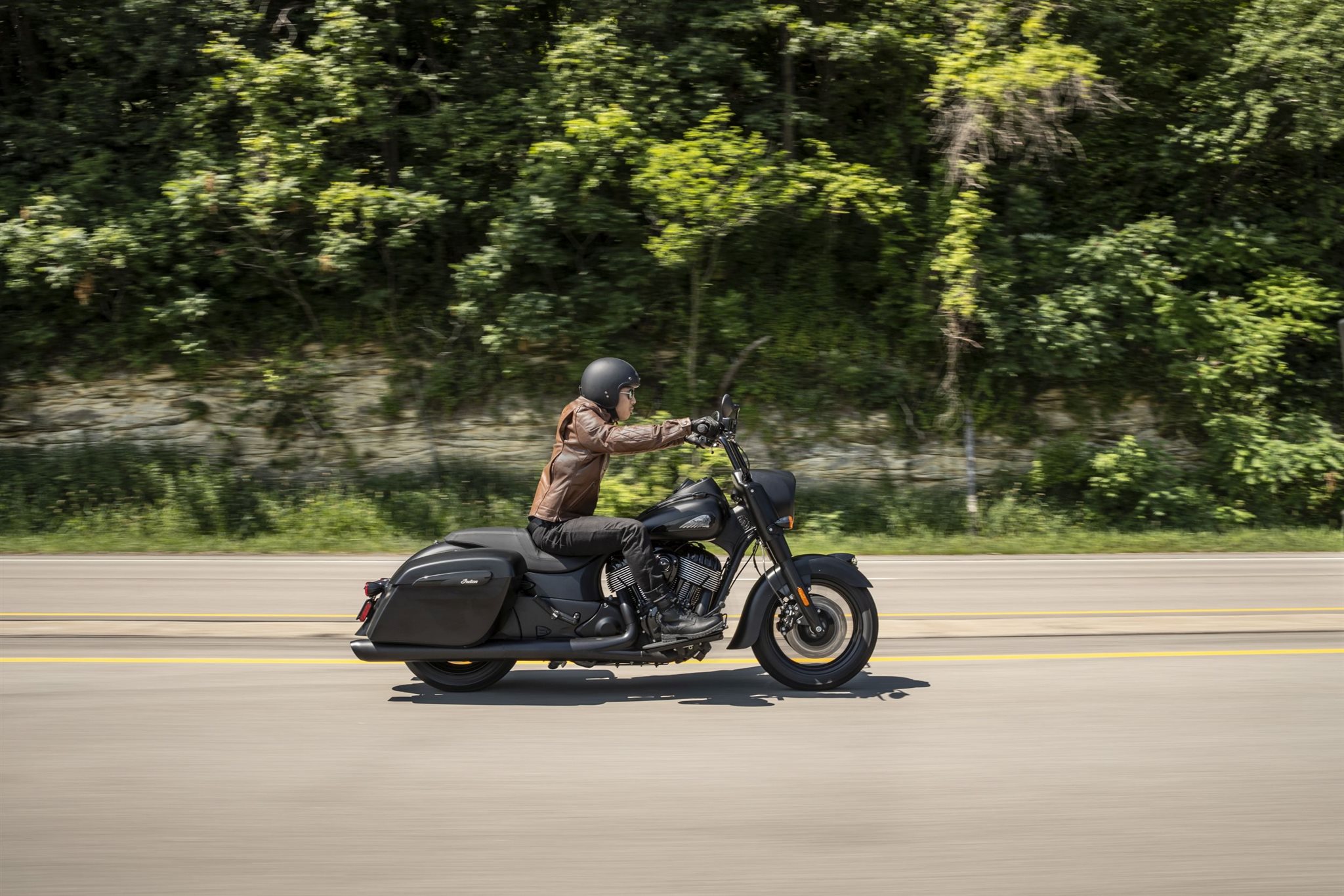 Motorrad Vergleich Indian Springfield Dark Horse 2021 Vs Harley Davidson Touring Road King Special Flhrxs 2021