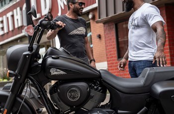 Indian Springfield Dark Horse 2021 - Bild 8