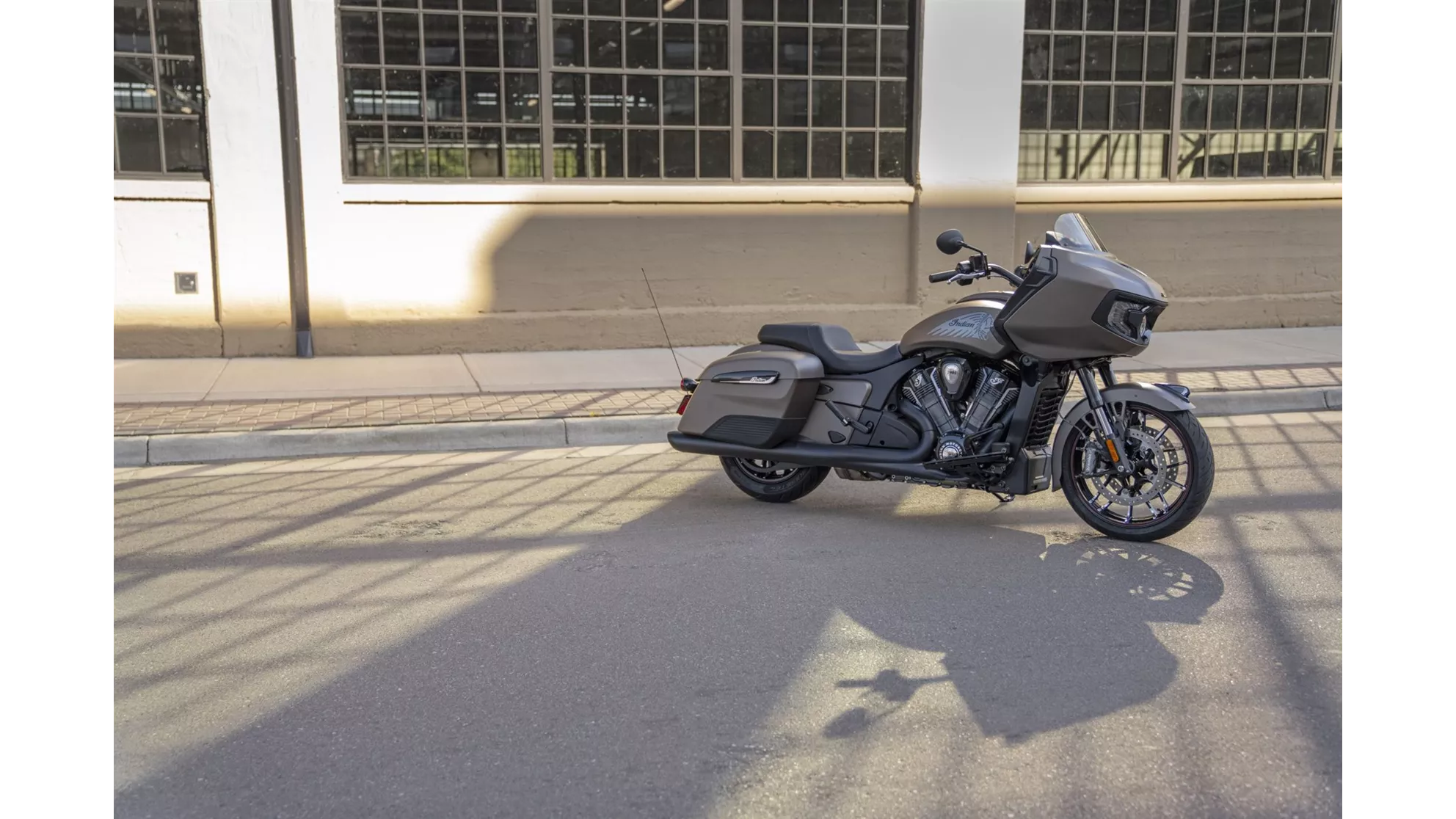 Indian Challenger Dark Horse - Image 6 Indian Challenger Dark Horse - Image 6