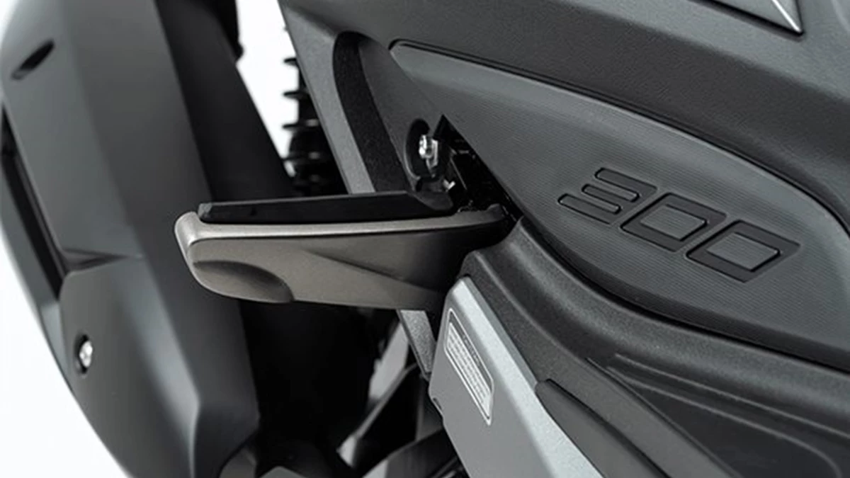 Kymco Agility 300i ABS Bild 7: Kymco Agility 300i ABS