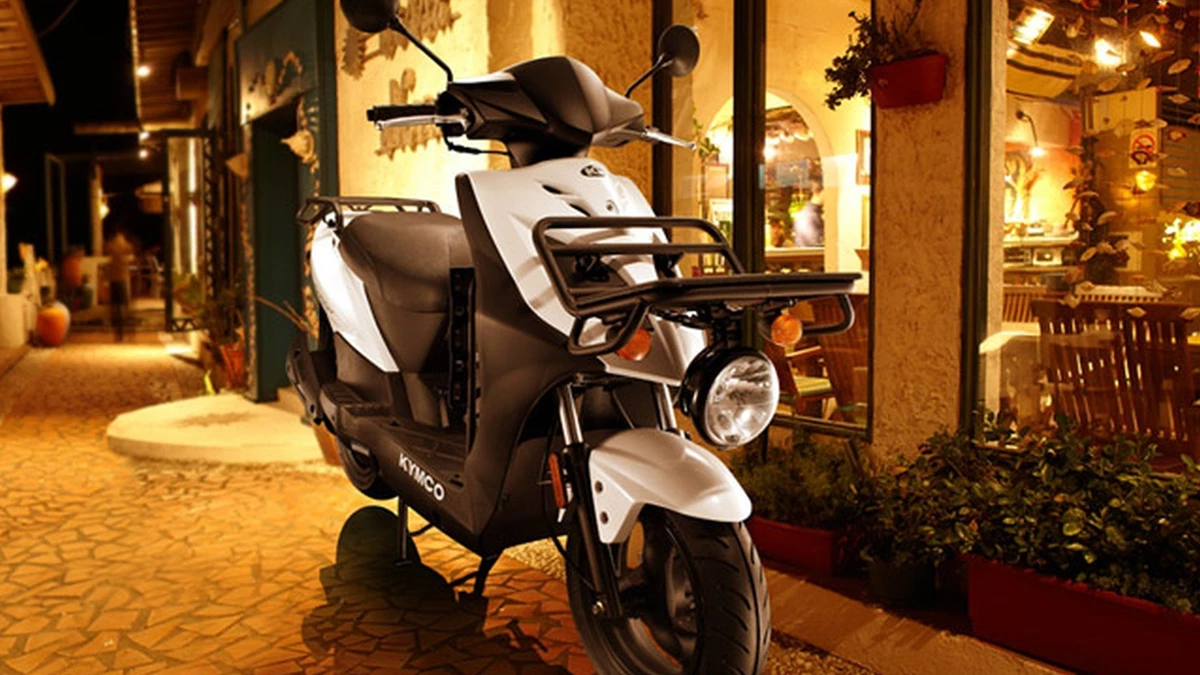 Kymco Agility Carry 50i Bild 8: Kymco Agility Carry 50i