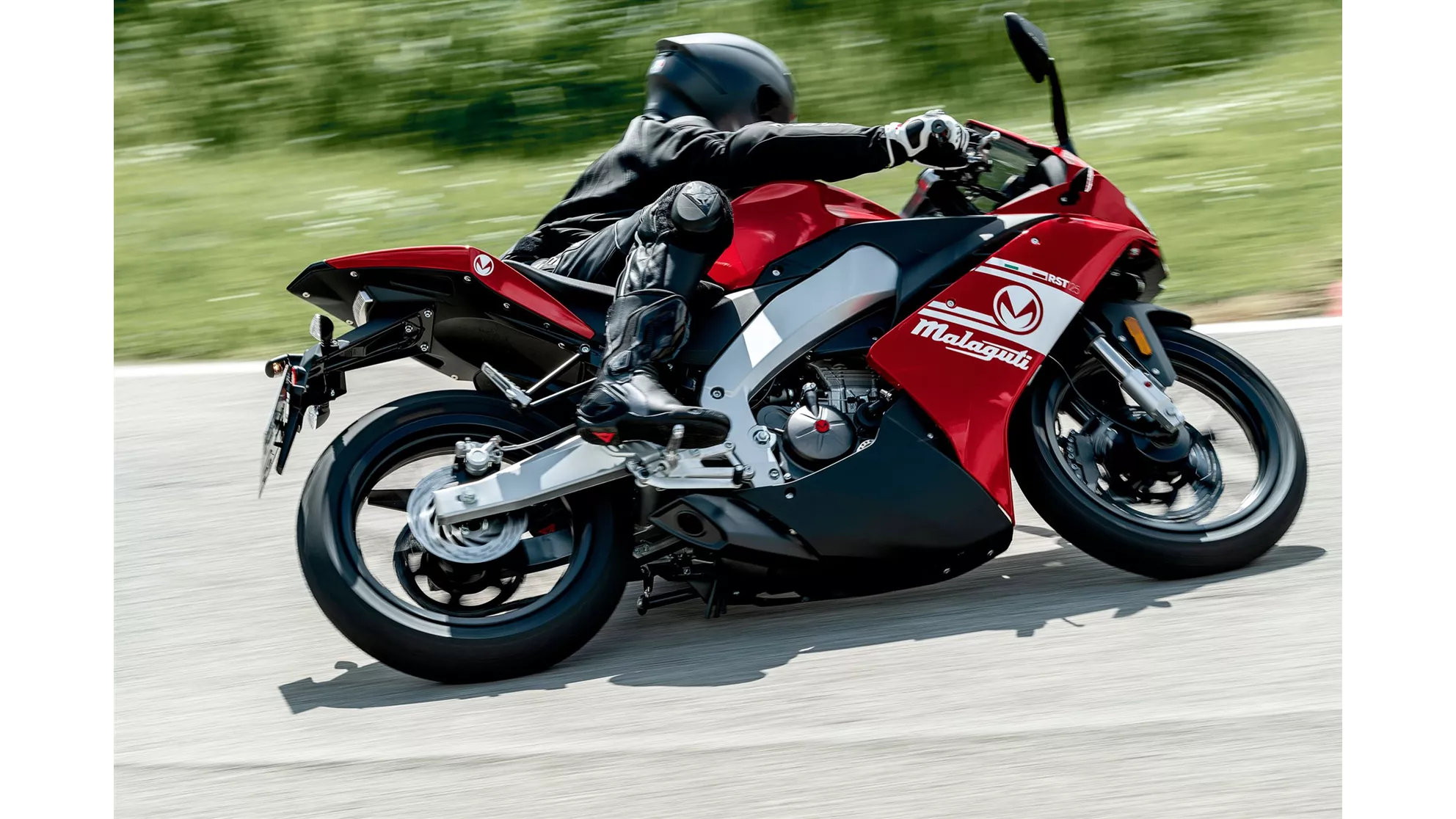 Malaguti RST 125 - Image 3 Malaguti RST 125 - Image 3