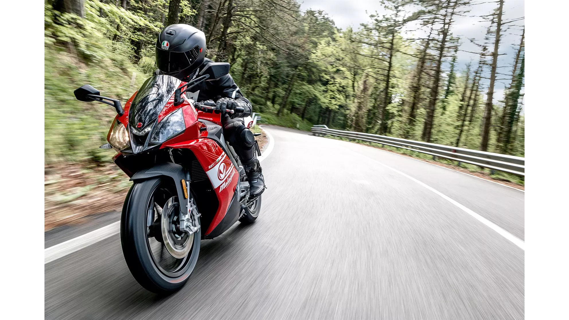 Malaguti RST 125 - Image 12 Malaguti RST 125 - Image 12