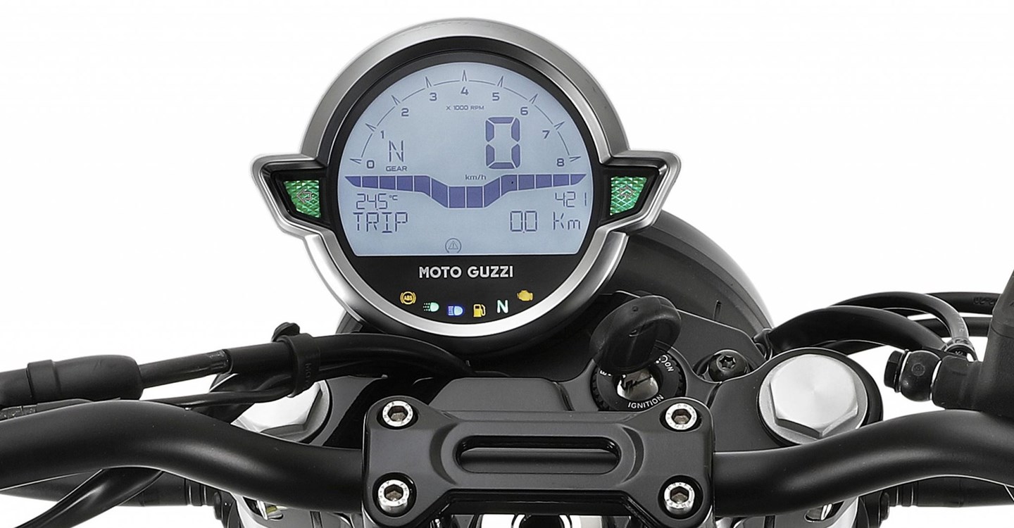Moto Guzzi V7 Stone