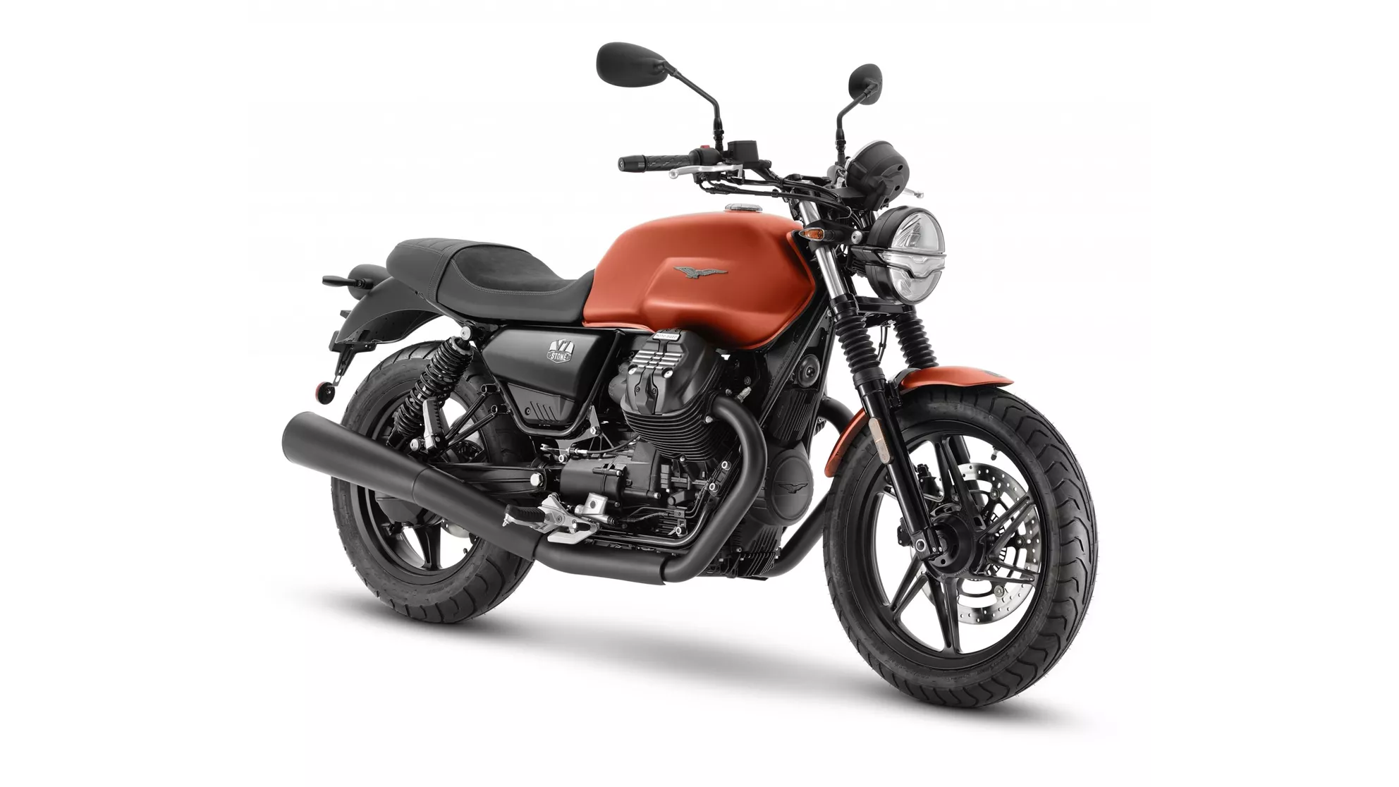 Moto Guzzi V7 Stone - Image 2 Moto Guzzi V7 Stone - Image 2