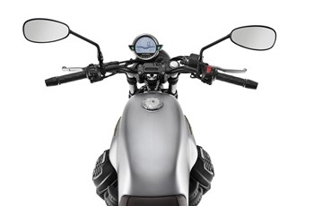 Moto Guzzi V7 Stone Centenario 2021 - Bild 4 Moto Guzzi V7 Stone Centenario 2021 - Bild 4