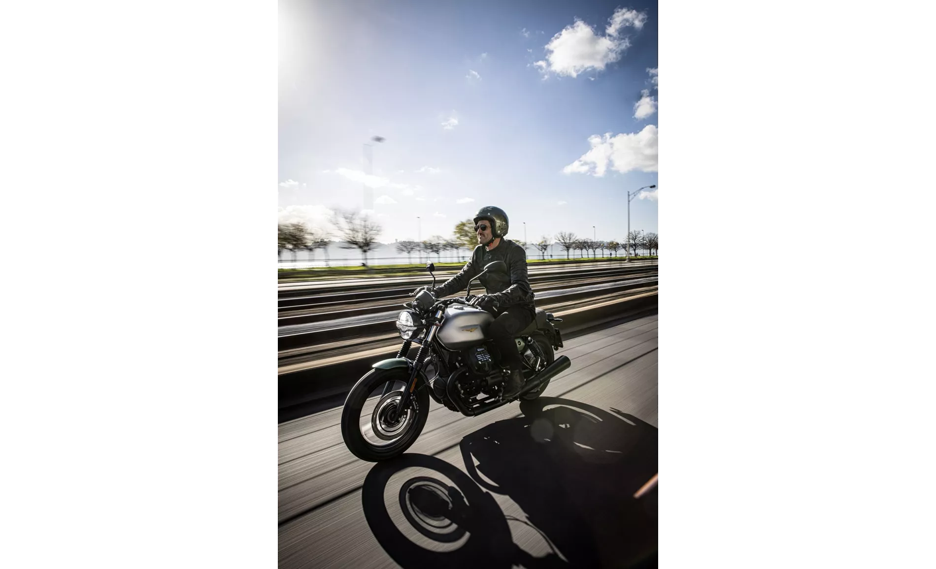 Moto Guzzi V7 Stone Centenario 2021