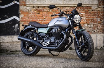Moto Guzzi V7 Stone Centenario 2021 - Bild 14 Moto Guzzi V7 Stone Centenario 2021 - Bild 14