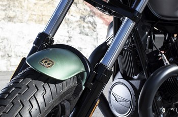 Moto Guzzi V9 Bobber Centenario 2021 - Bild 8 Moto Guzzi V9 Bobber Centenario 2021 - Bild 8