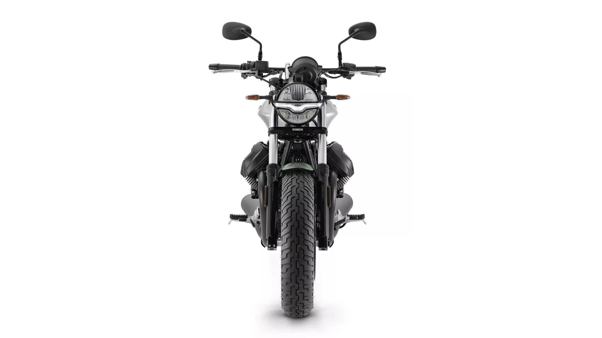 Moto Guzzi V9 Bobber Centenario - Image 10 Moto Guzzi V9 Bobber Centenario - Image 10