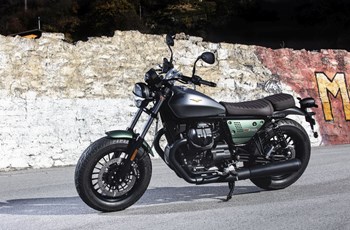 Moto Guzzi V9 Bobber Centenario 2021 - Bild 16 Moto Guzzi V9 Bobber Centenario 2021 - Bild 16