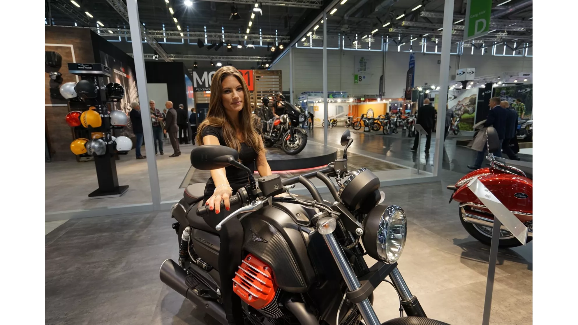 Moto Guzzi California 1400 Audace Carbon - Resim 3