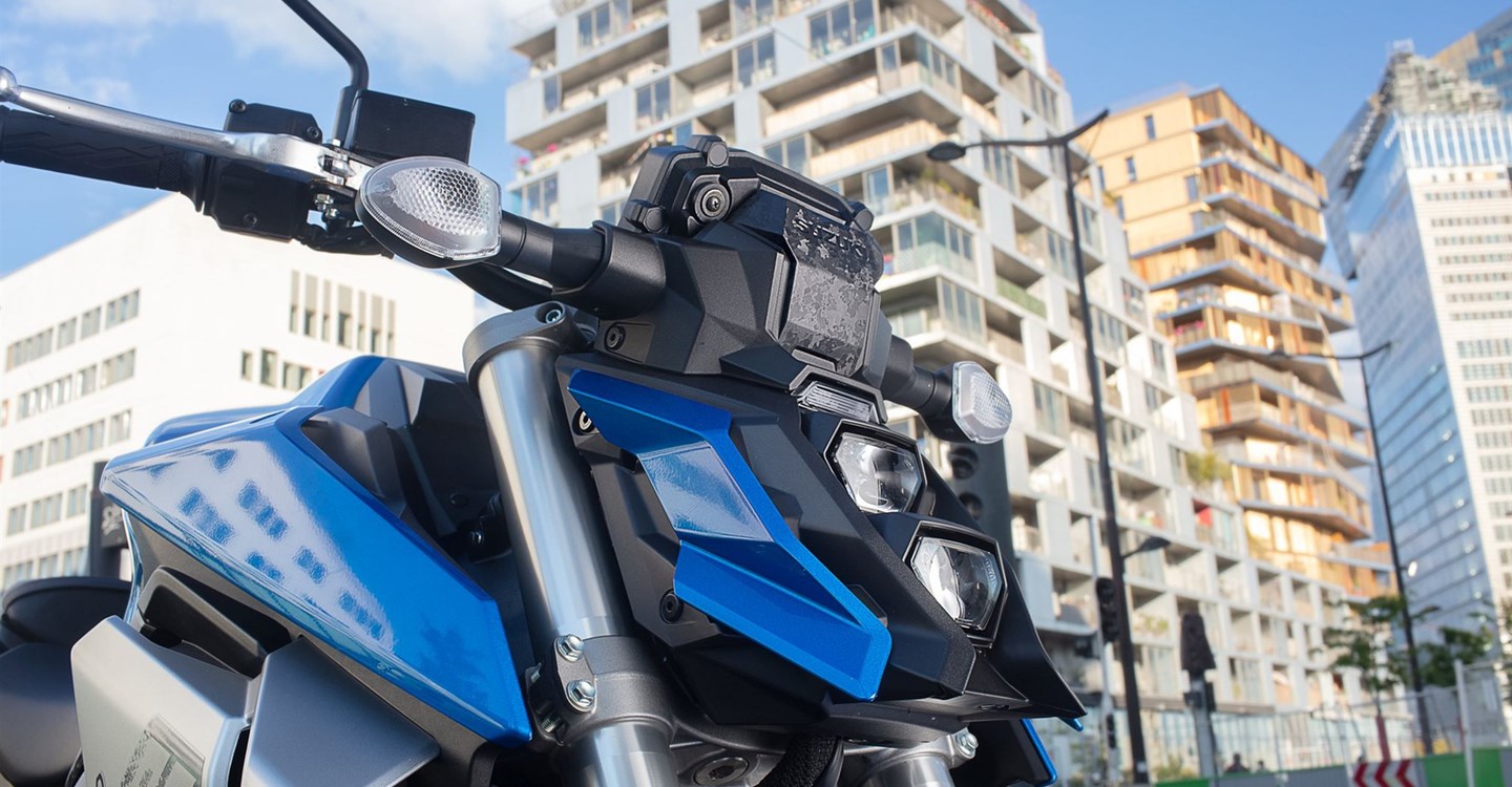 Suzuki GSX-S950