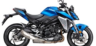 Yamaha XSR700 2022 vs Suzuki GSX-S950 2021