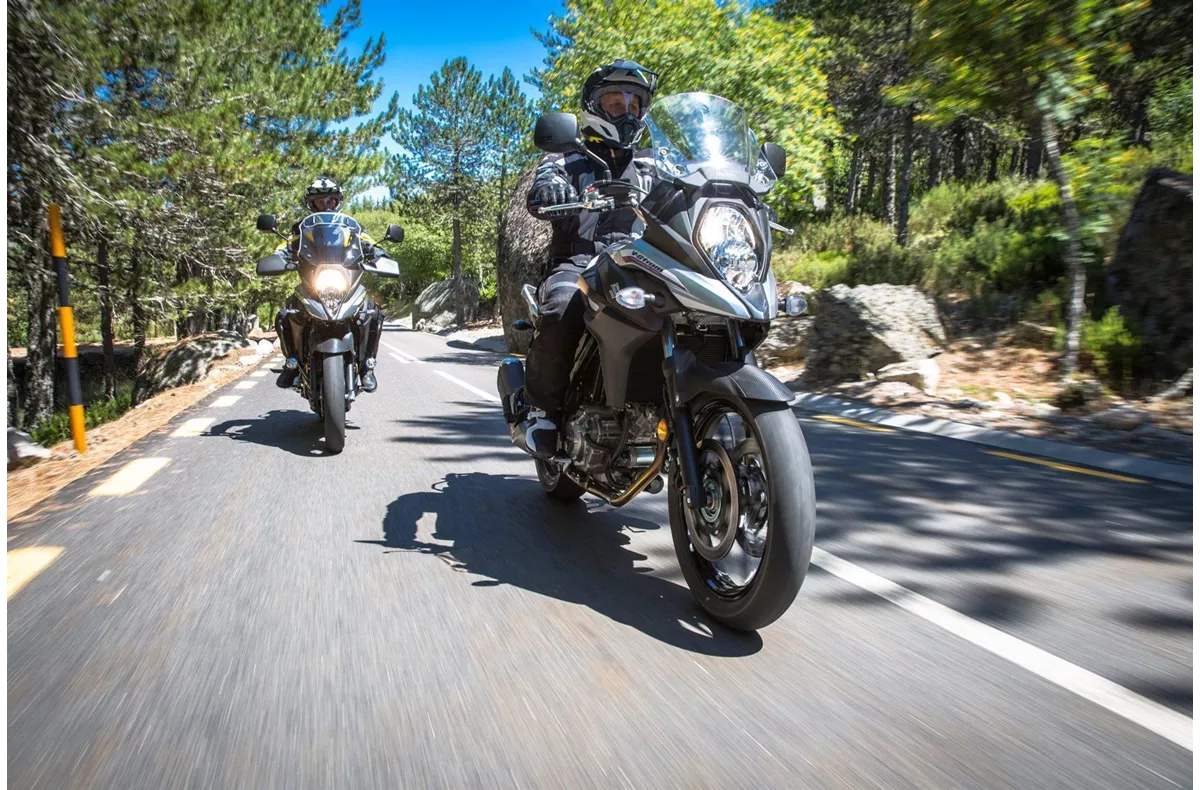 Suzuki V-Strom 650 Suzuki V-Strom 650