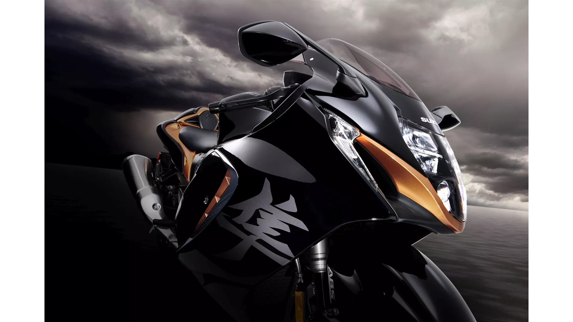 Suzuki Hayabusa - Image 4 Suzuki Hayabusa - Image 4