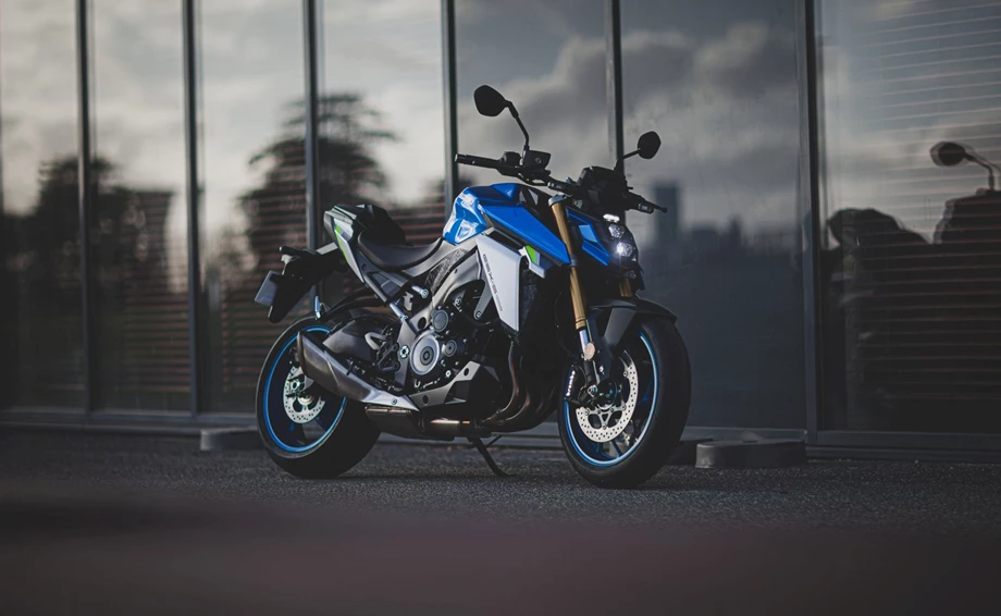 Suzuki GSX-S1000 Bild 6: Suzuki GSX-S1000