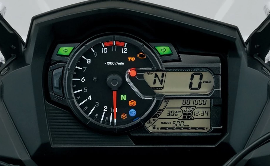 Suzuki V-Strom 650 XT Bild 18: Suzuki V-Strom 650 XT