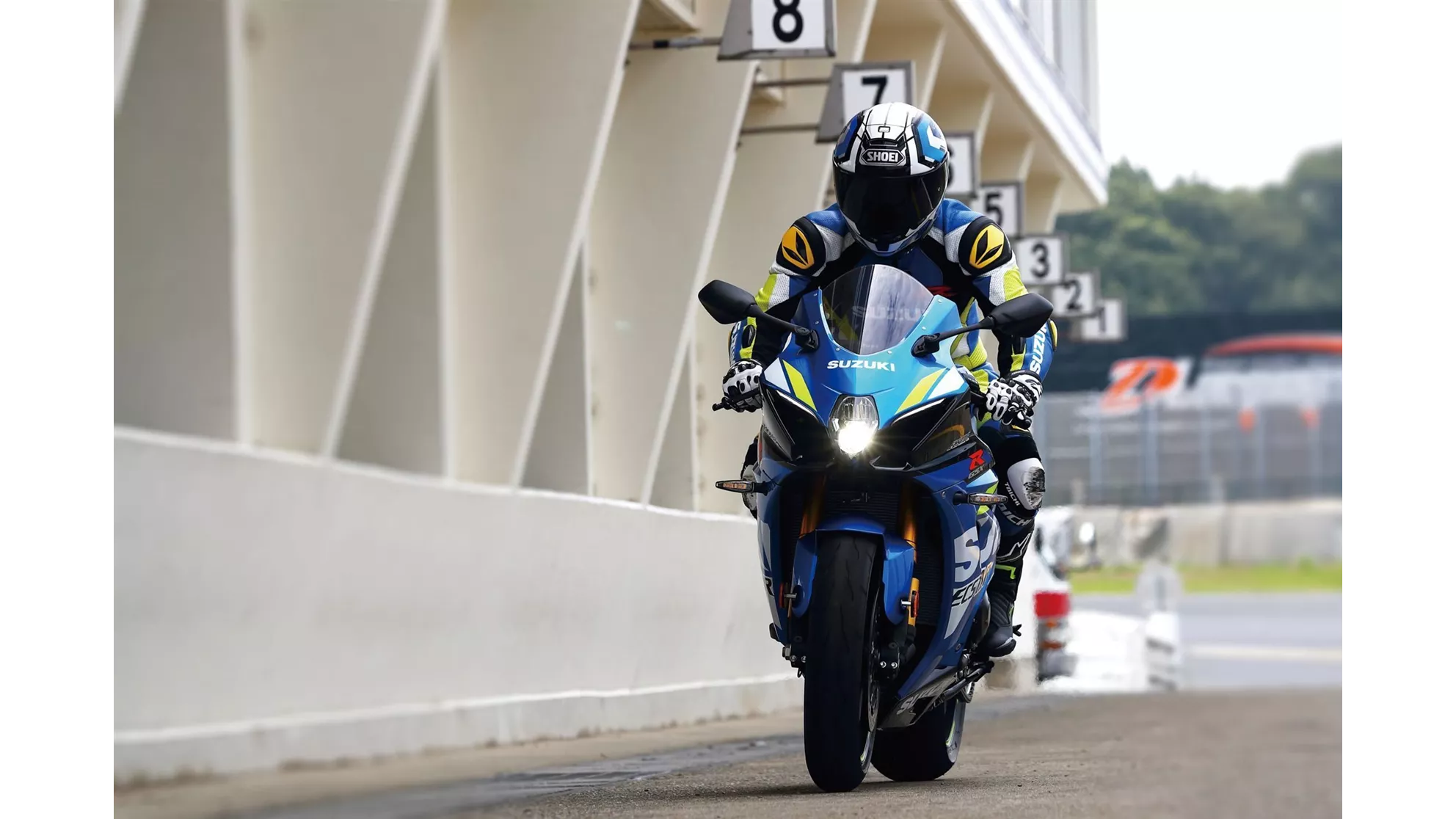 Suzuki GSX-R 1000 R - Image 13 Suzuki GSX-R 1000 R - Image 13