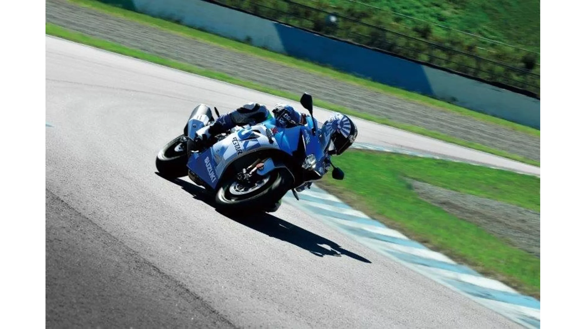 Suzuki GSX-R 1000 R - Image 6 Suzuki GSX-R 1000 R - Image 6