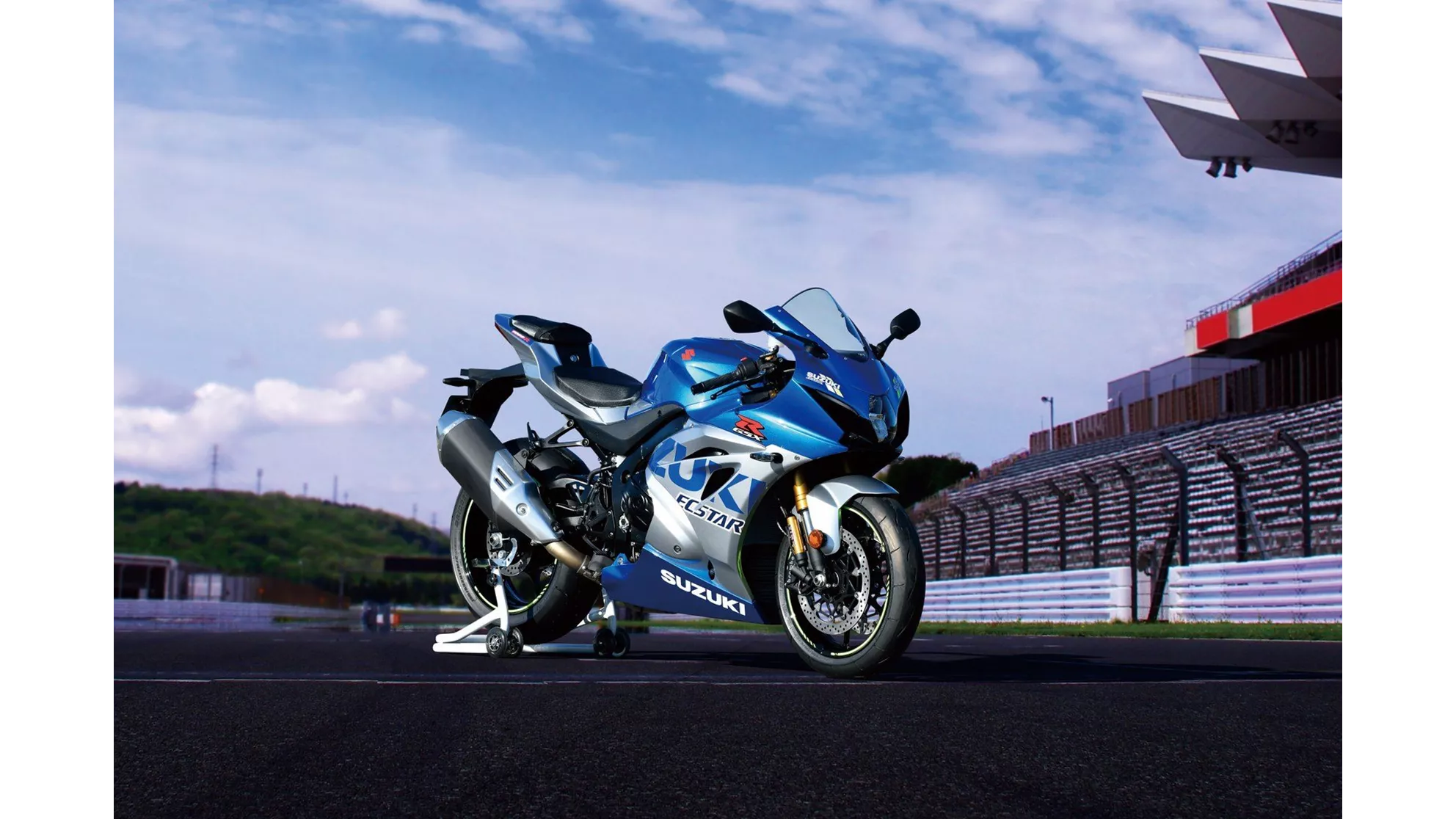 Suzuki GSX-R 1000 R - Image 4 Suzuki GSX-R 1000 R - Image 4