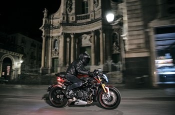 MV Agusta Brutale 1000 RR 2021 - Bild 22 MV Agusta Brutale 1000 RR 2021 - Bild 22