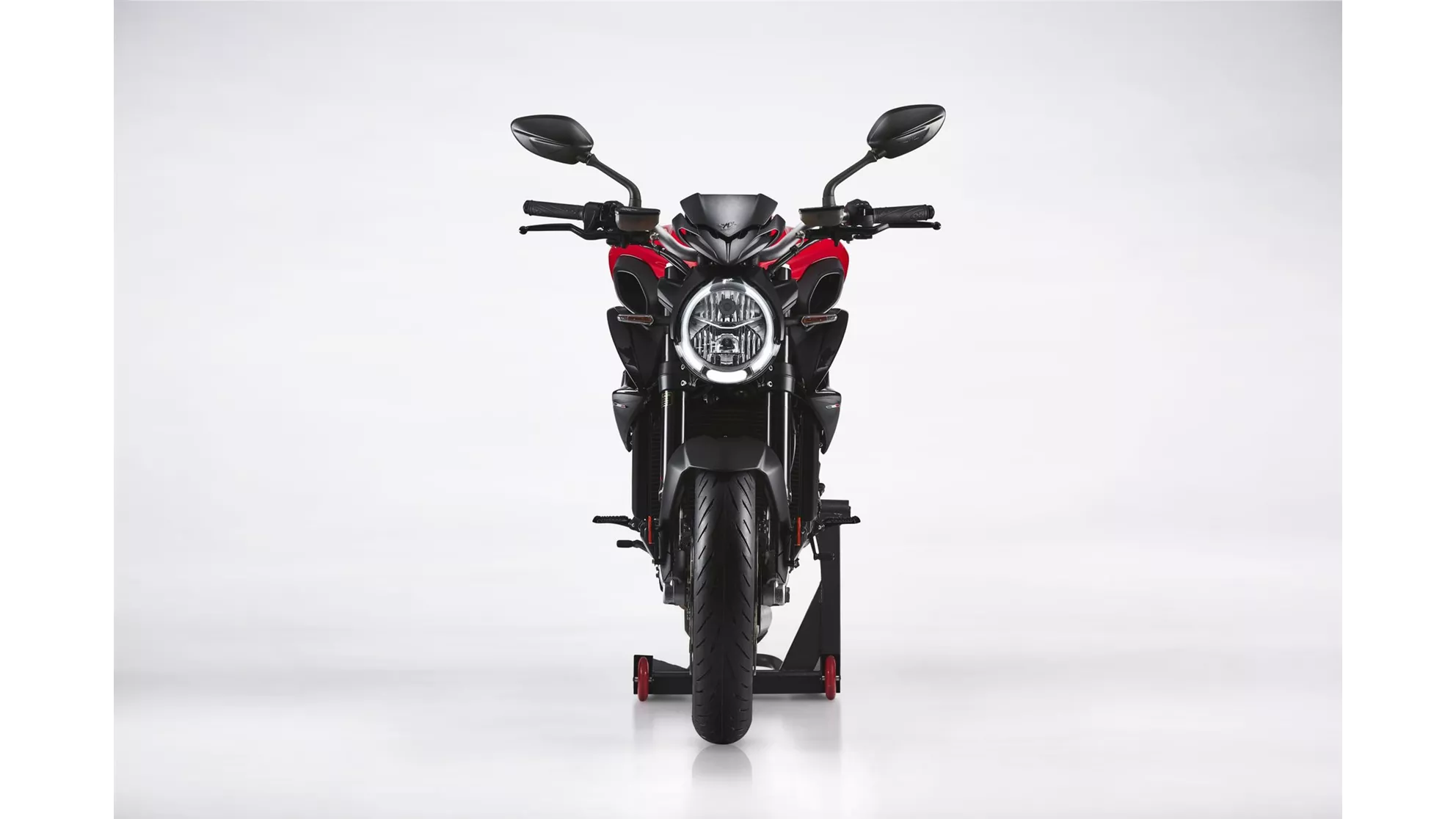 MV Agusta Brutale 800 Rosso - Image 2 MV Agusta Brutale 800 Rosso - Image 2